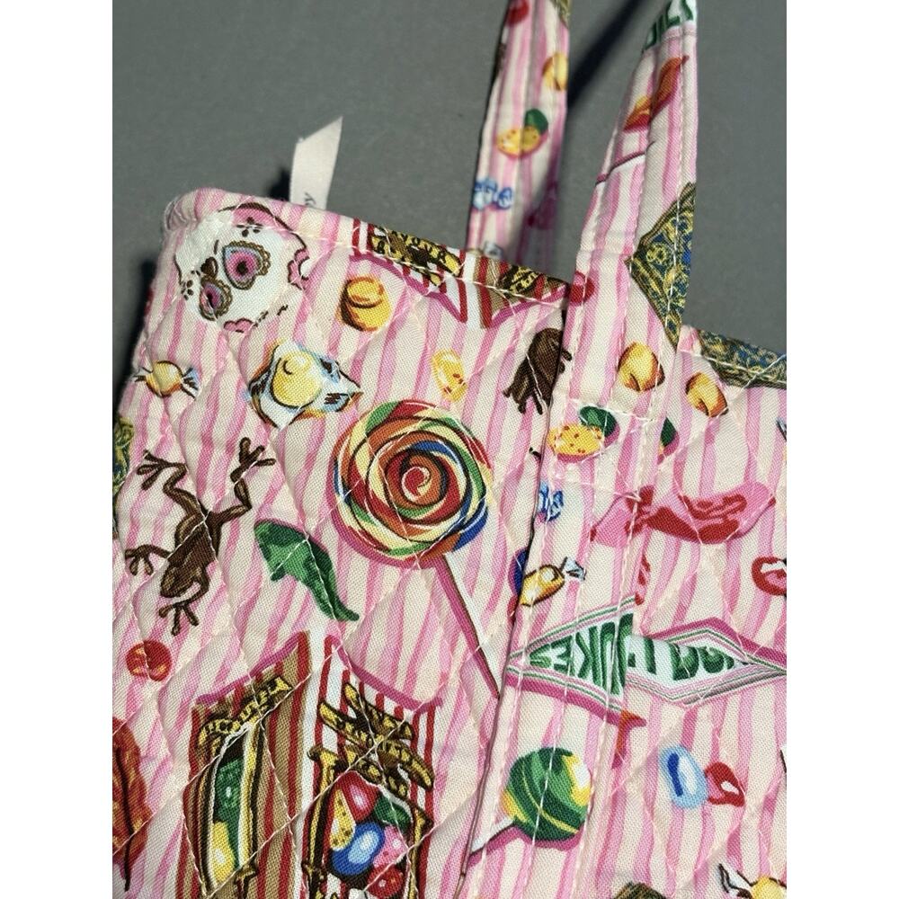 Vera Bradley Harry Potter Honeydukes Small Vera Tote Bag NWT Candy EXACT - Picture 11 of 16